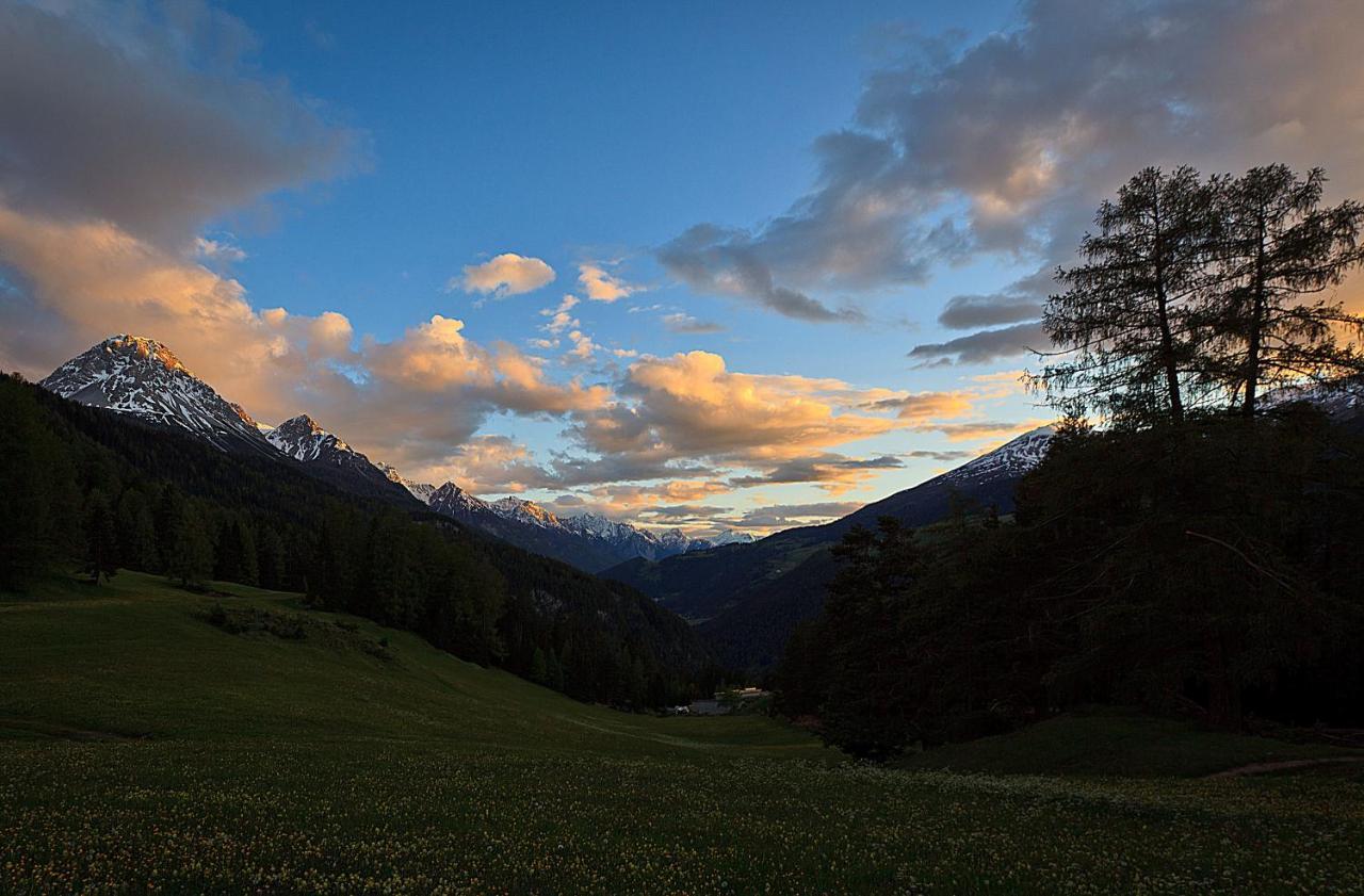 Drei Sonnen Landhaus Reihan เนาดาส ภายนอก รูปภาพ